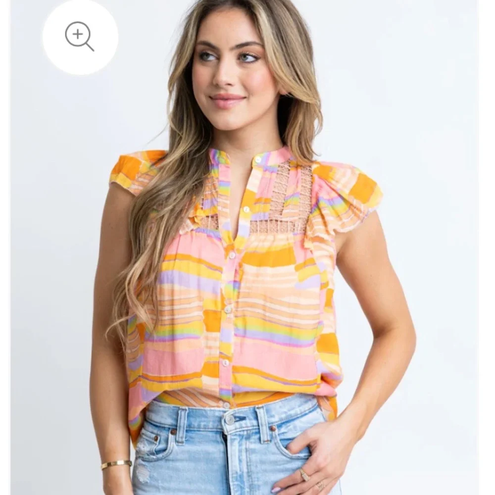 Karlie boho watercolor blouse with ruffle and lace details, NWT - Picture 9 of 10